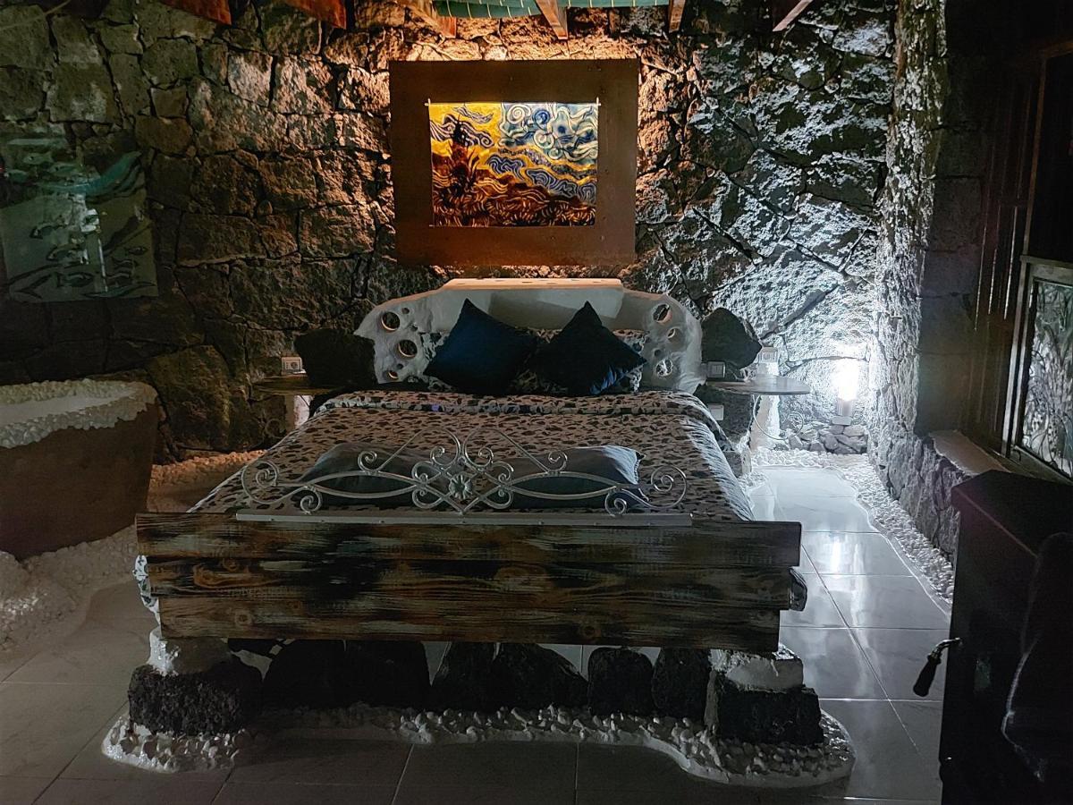 Aloelux Villa ! - Private Villa With Jacuzzi, Cinema ,Massage ,Wonderful View, Art Desing Villa Conil Exterior foto