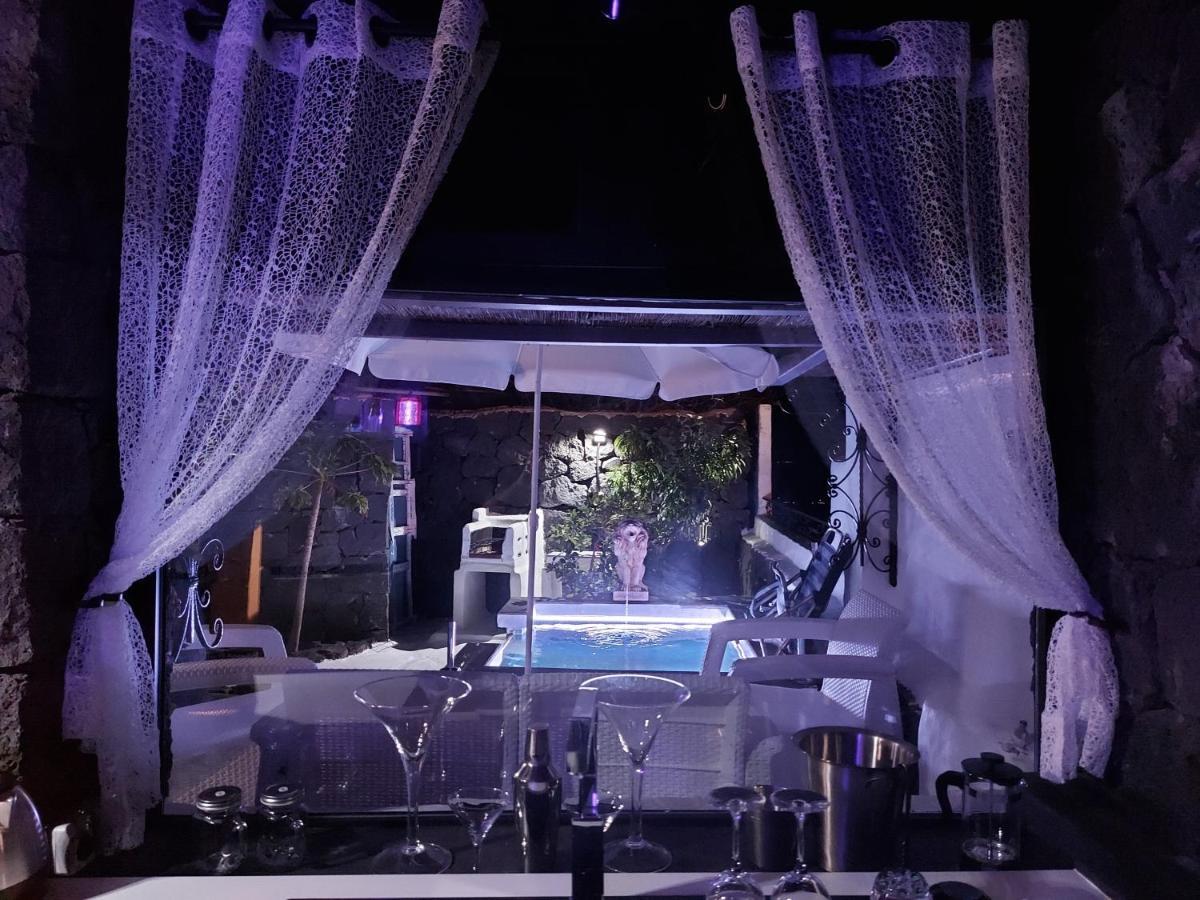 Aloelux Villa ! - Private Villa With Jacuzzi, Cinema ,Massage ,Wonderful View, Art Desing Villa Conil Exterior foto